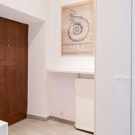 Intimate On The Old Town By Apart Service *