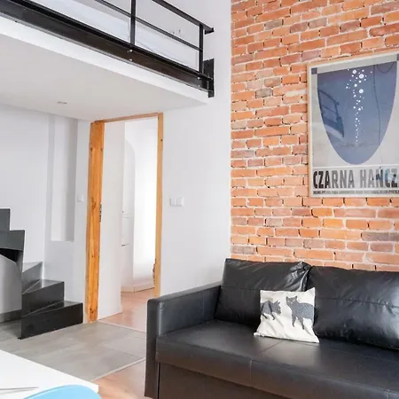 Intimate On The Old Town By Apart Service