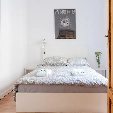 Apartment Intimate On The Old Town By Apart Service