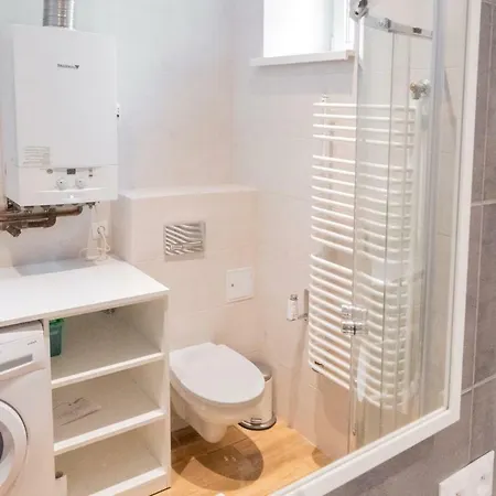 Intimate On The Old Town By Apart Service Apartment